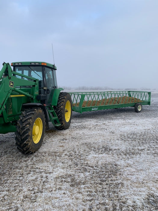 Heavy-duty Lakeland Feeder Wagon – robust construction for easy loading and precise cattle feed delivery