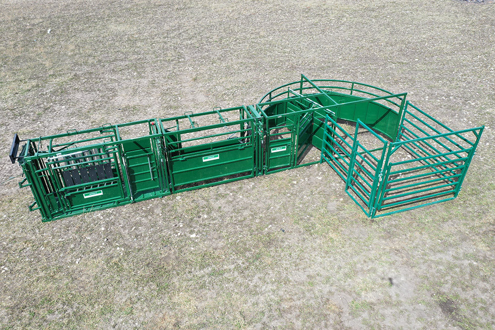 Lakeland C1000-P Cattle Handling System – professional-grade portable unit for smooth cattle movement