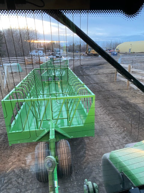 Heavy-duty Feeder Wagon – Lakeland Cattleman’s Choice model for reliable livestock feeding performance