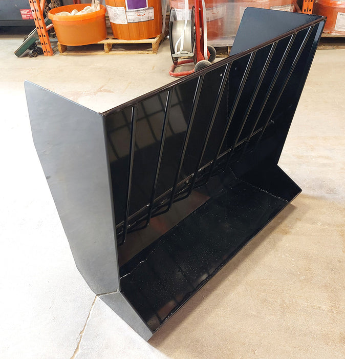 Wall or Stall Mount Horse Grain Feeder – Lakeland’s durable and space-saving feeder for convenient daily horse care