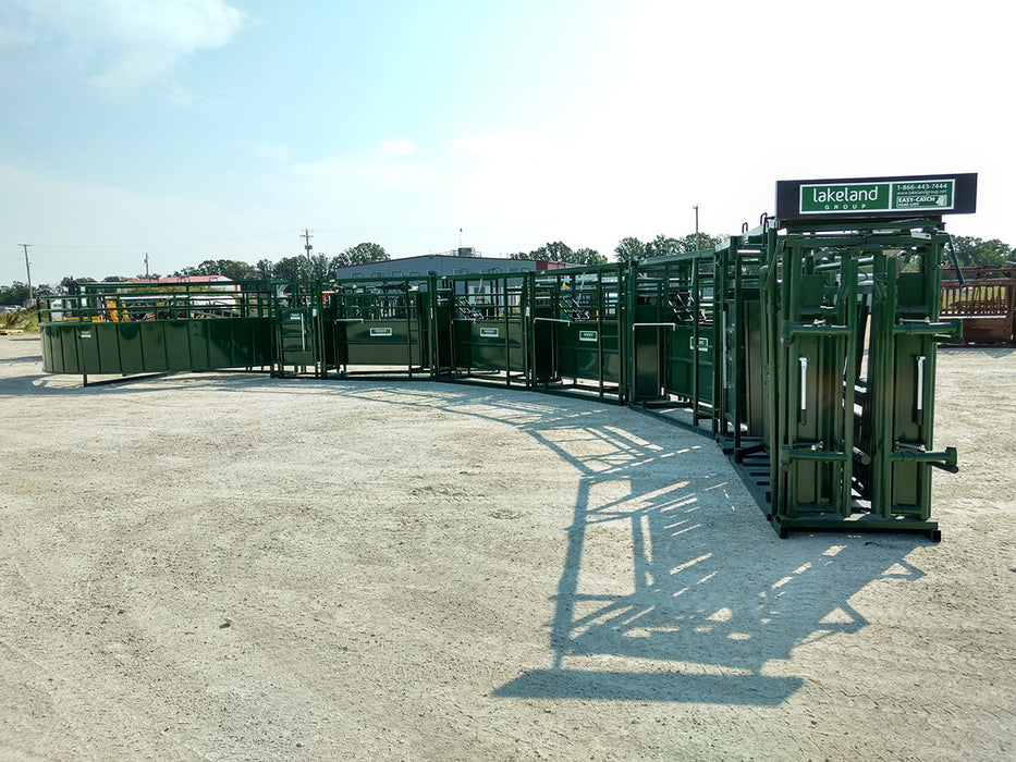 Durable 8.5ft Adjustable Cattle Alley designed for easy connection to chutes and crowding tubs
