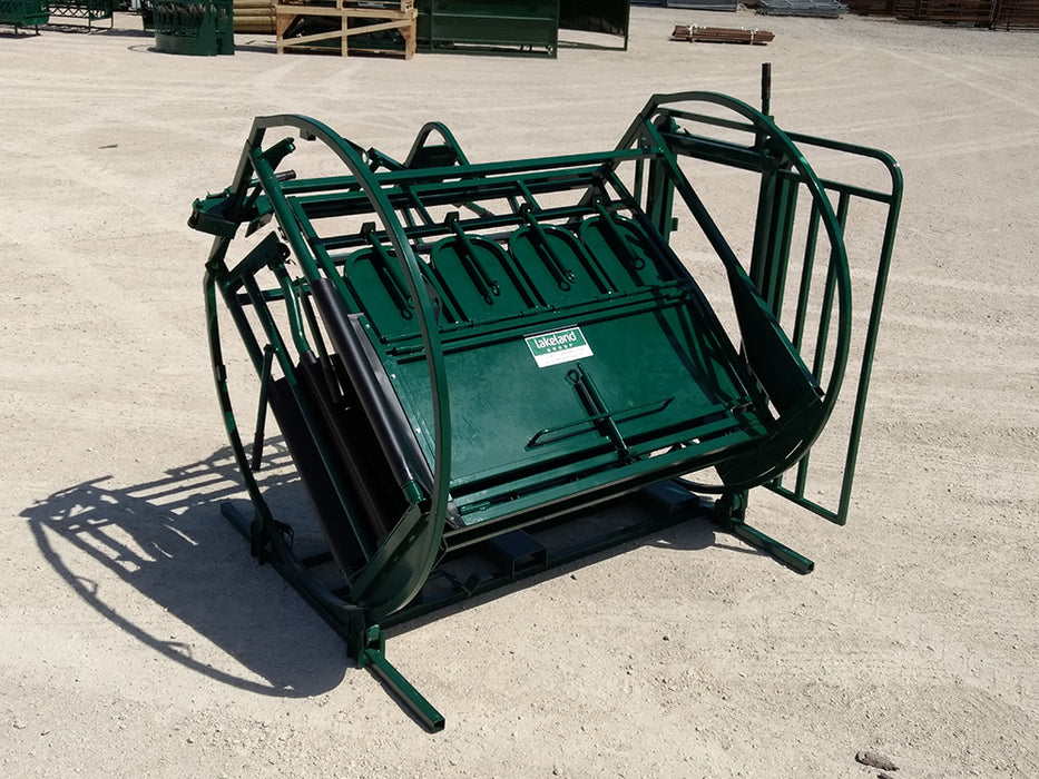 Durable Calf Table with rubber-lined sides for calf comfort and improved safety