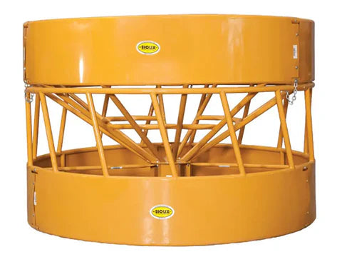 Sioux Steel Closed Bottom Hay Max cattle hay feeder built for efficient feeding and reduced hay waste on farms and ranches.