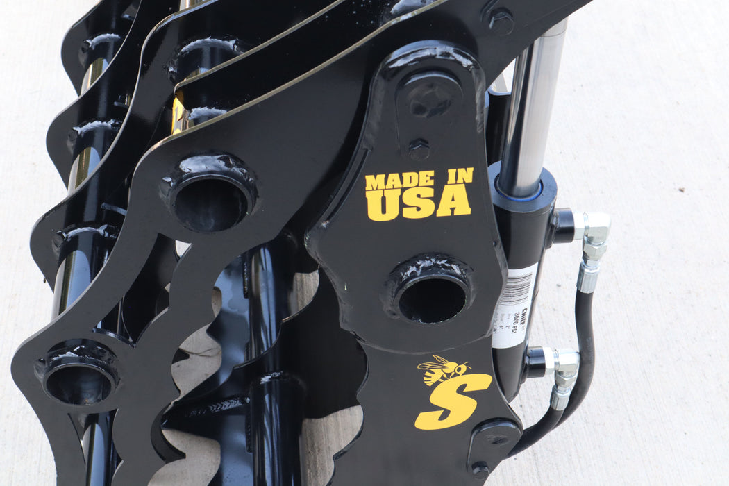 Compact Tractor Grapple Bucket | Heavy-Duty Clam Grapple by Stinger