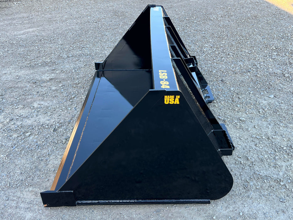 Skid Steer Manure Bucket – Heavy-Duty Slurry & Material Handling Attachment