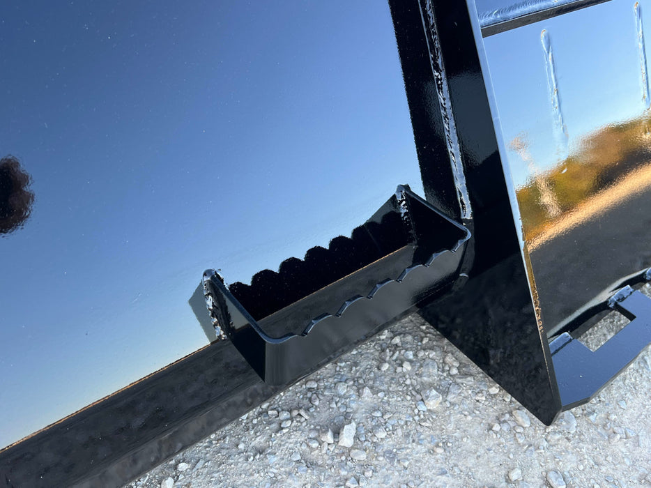 Skid Steer Manure Bucket – Heavy-Duty Slurry & Material Handling Attachment