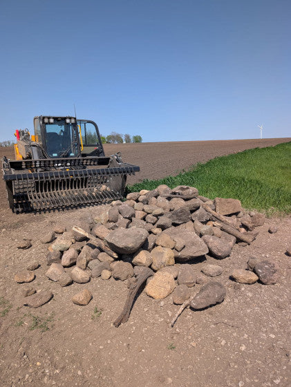 Skid Steer Rock Reel – Heavy-Duty Grapple Bucket Attachment