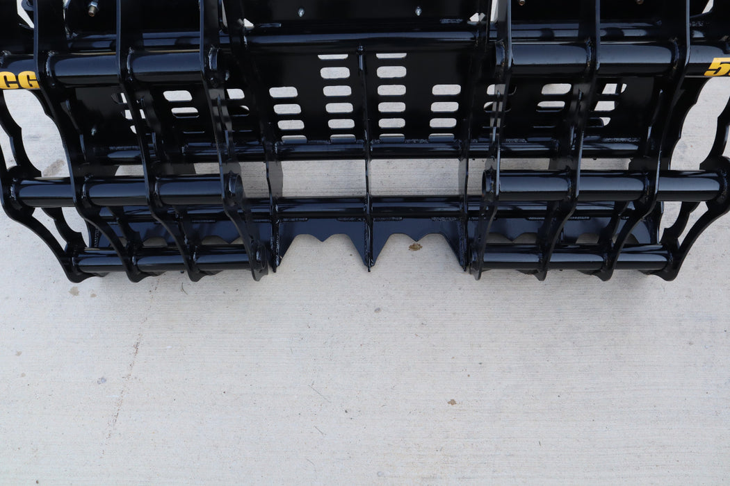 Compact Tractor Grapple Bucket | Heavy-Duty Clam Grapple by Stinger