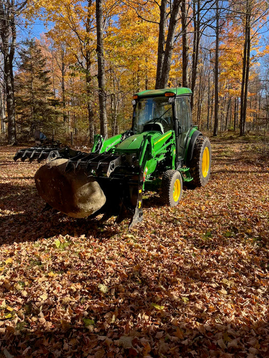 Compact Tractor Grapple Bucket | Heavy-Duty Clam Grapple by Stinger