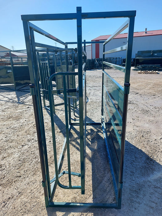 Lakeland E-Series Adjustable Cattle Alley built for long-lasting performance and easy operation