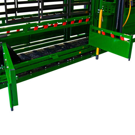 Arrowlock 88 Series Portable Cattle Chute & Alley