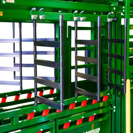 Arrowlock 88 Series Portable Cattle Chute & Alley