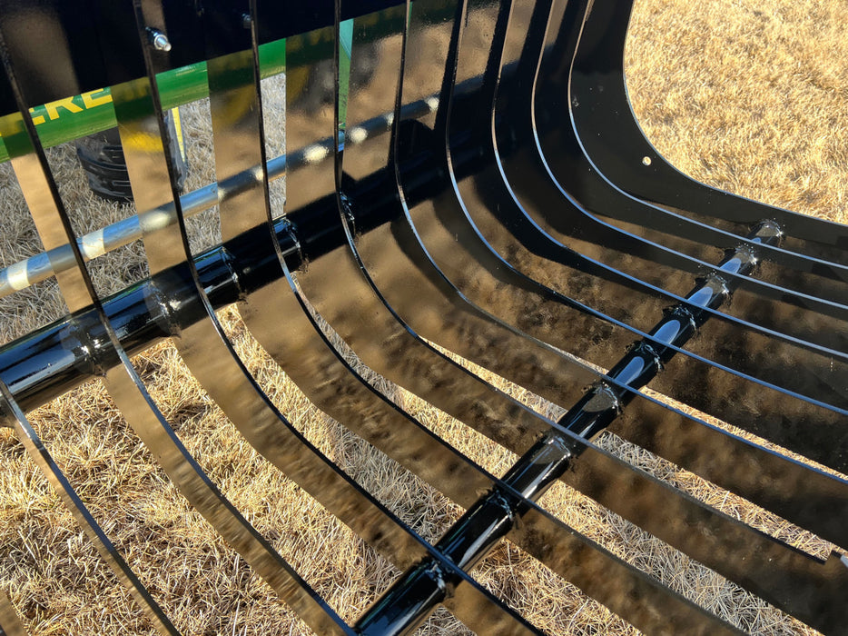 Compact Rock Grapple Bucket for Skid Steers – Heavy-Duty Attachment