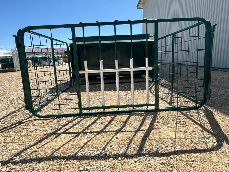 Lakeland Goat and Sheep Creep Feeder – Double-Sided Design for Multiple Animals