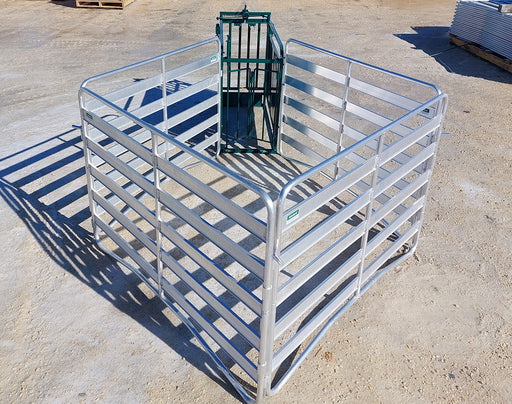 The Homesteaders Package Sheep Handling System Designed for Efficient Small-Farm Management
