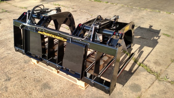 Stinger Manure Tine Grapple Bucket – Heavy-Duty Skid Steer Grapple